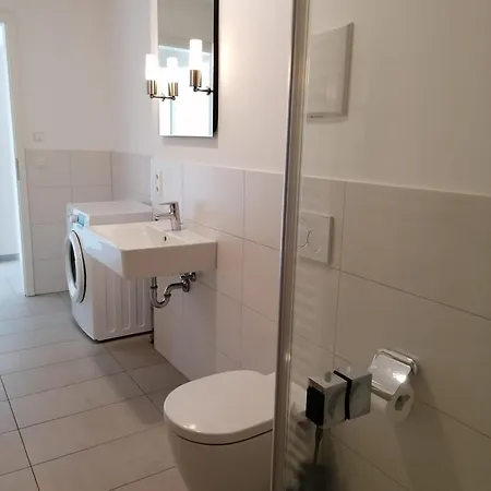 Isar Residences Landau Daire *